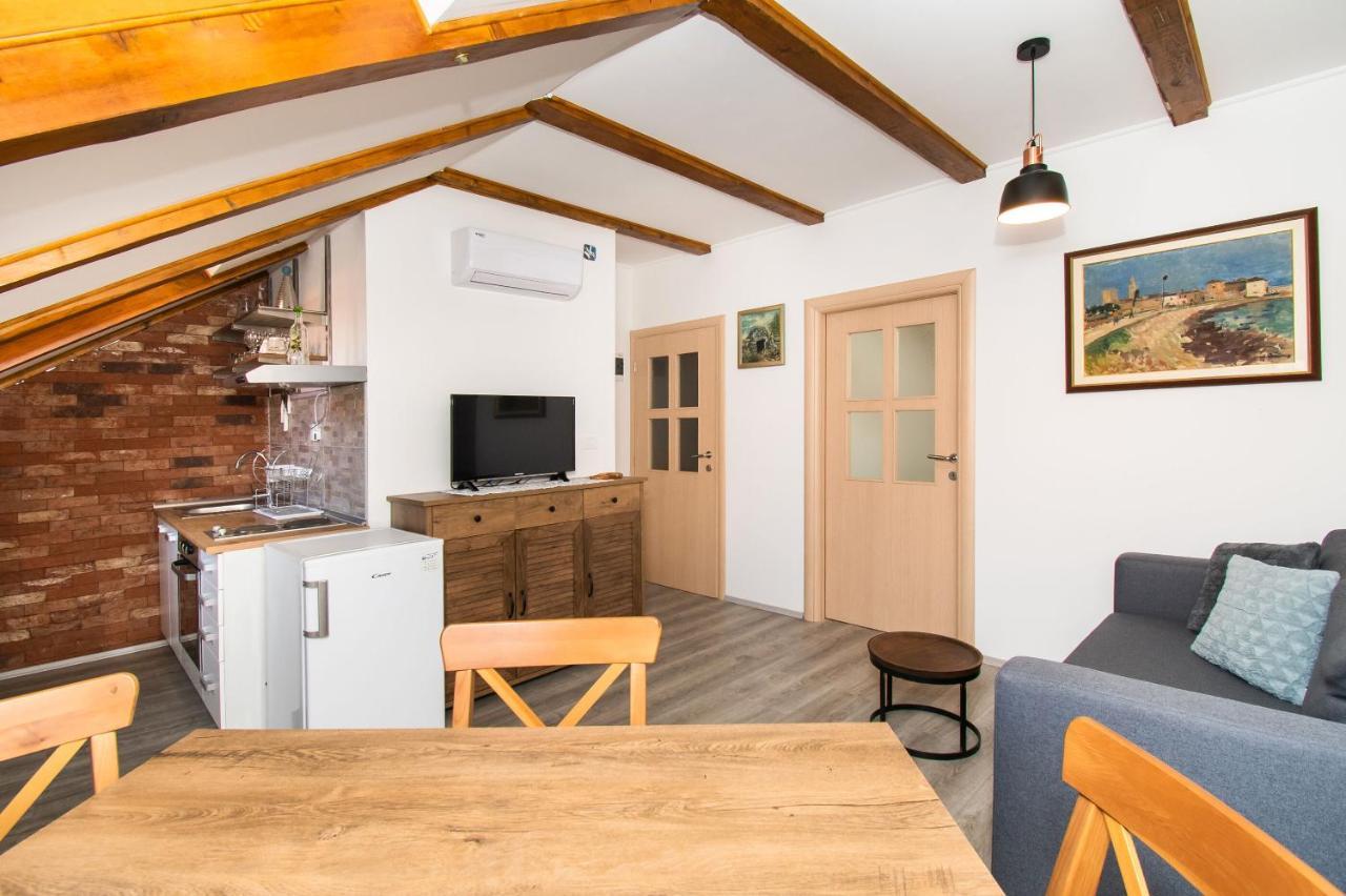 Apartment Rustika 스크라딘 외부 사진