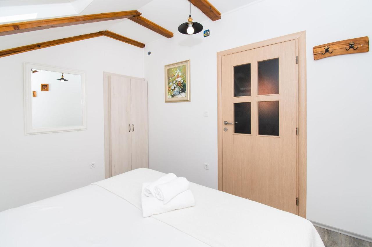 Apartment Rustika 스크라딘 외부 사진
